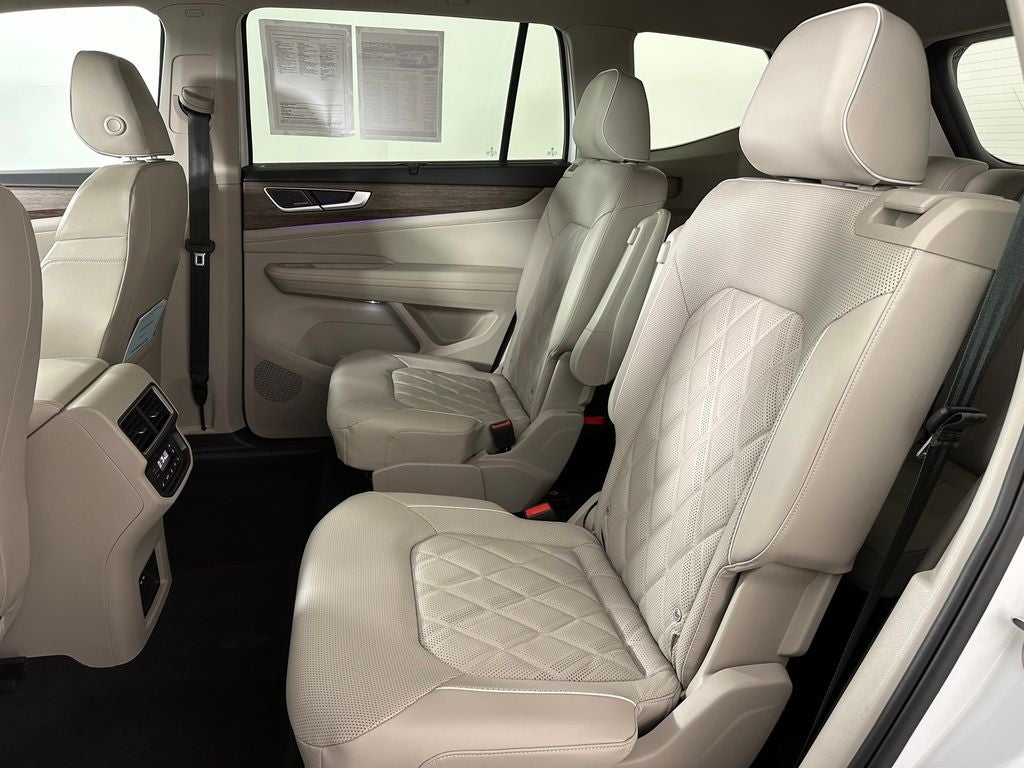 2024 Volkswagen Atlas 2.0T SEL Premium R-Line