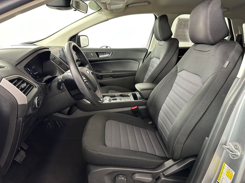 2023 Ford Edge SE