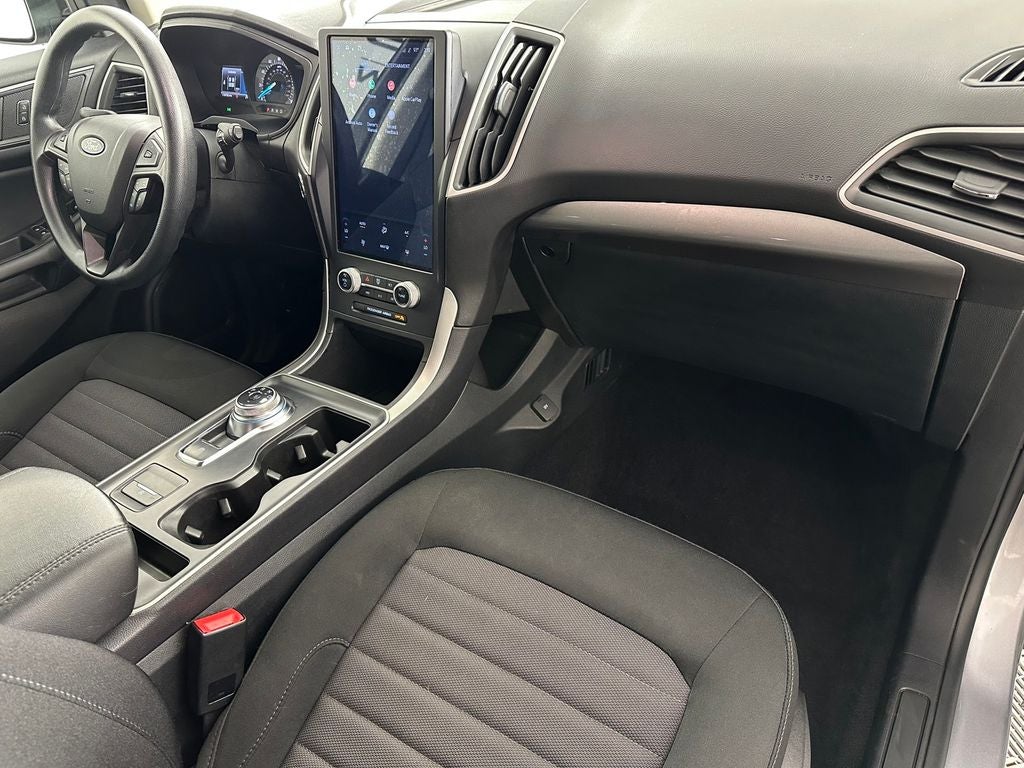 2023 Ford Edge SE