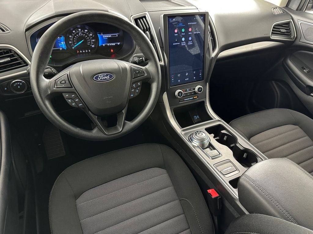 2023 Ford Edge SE