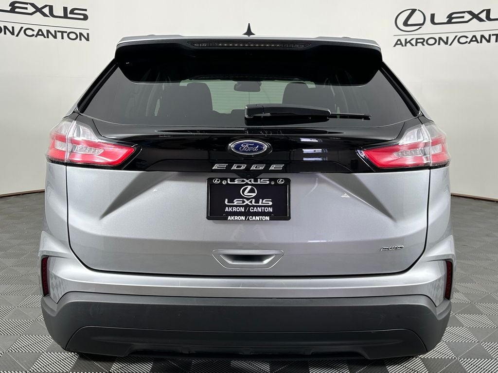 2023 Ford Edge SE