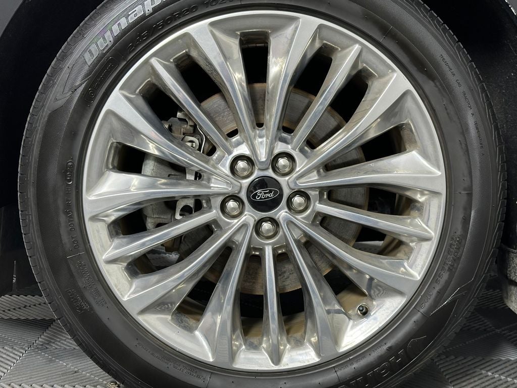 2020 Ford Edge Titanium