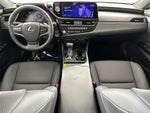 2025 Lexus ES 300h F SPORT Design
