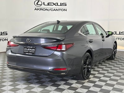 2025 Lexus ES 300h F SPORT Design