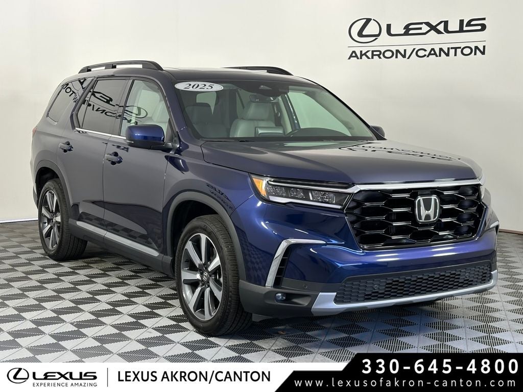 2025 Honda Pilot Touring 8 Passenger