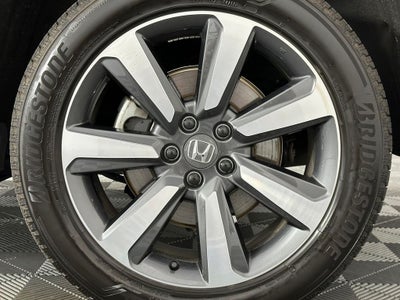 2025 Honda Pilot Touring 8 Passenger
