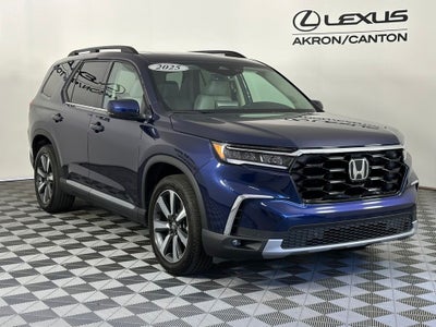 2025 Honda Pilot Touring 8 Passenger