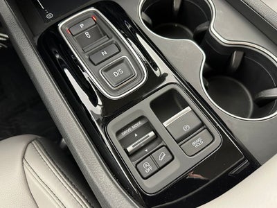 2025 Honda Pilot Touring 8 Passenger