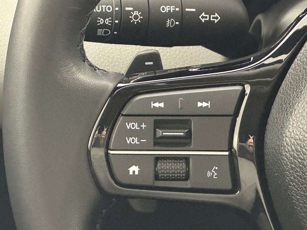 2025 Honda Pilot Touring 8 Passenger