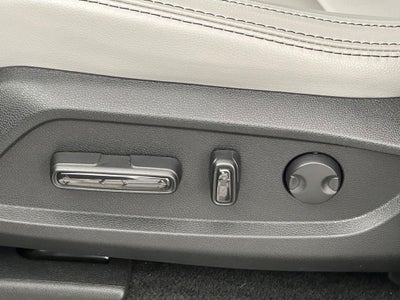 2025 Honda Pilot Touring 8 Passenger