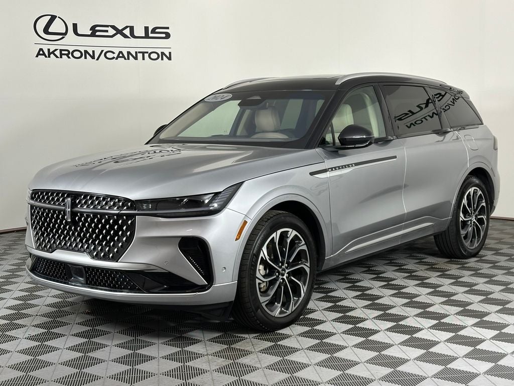 2024 Lincoln Nautilus Reserve