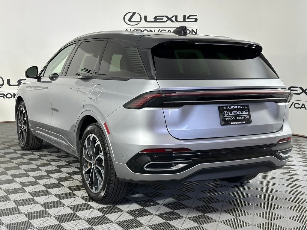2024 Lincoln Nautilus Reserve