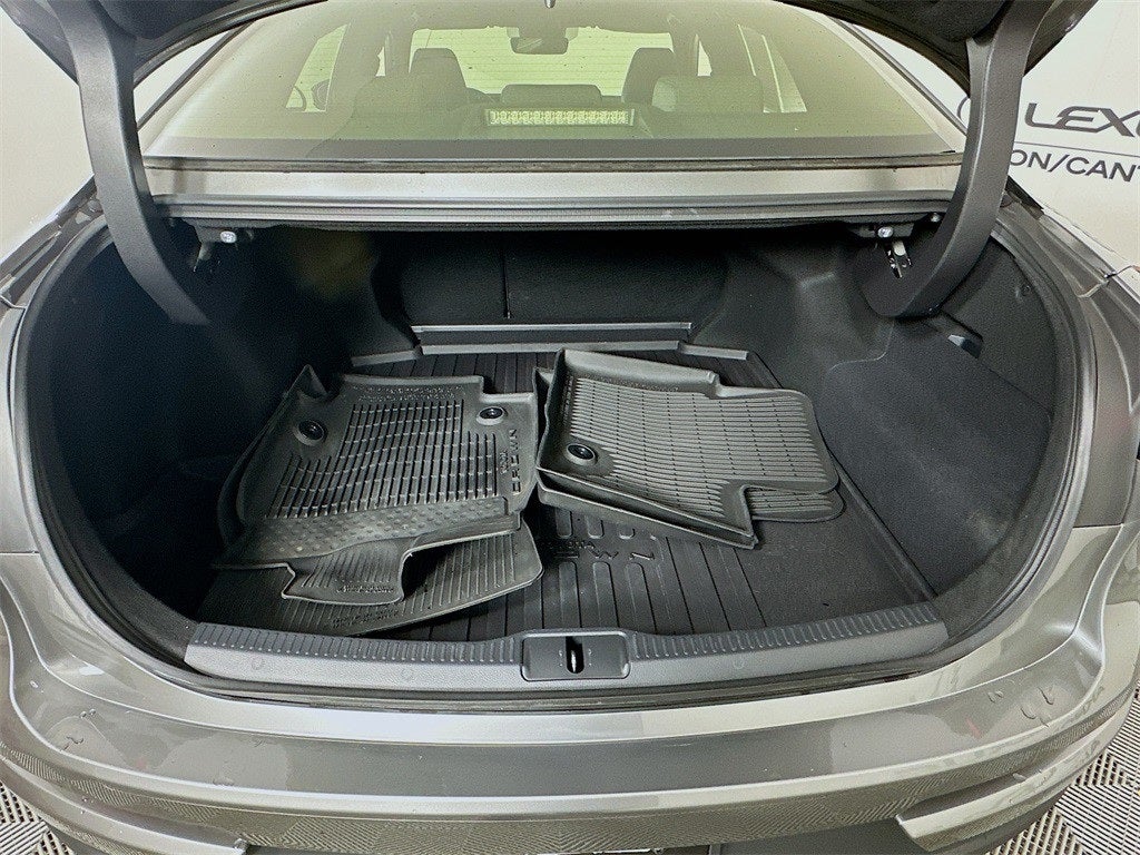 2023 Toyota Crown XLE