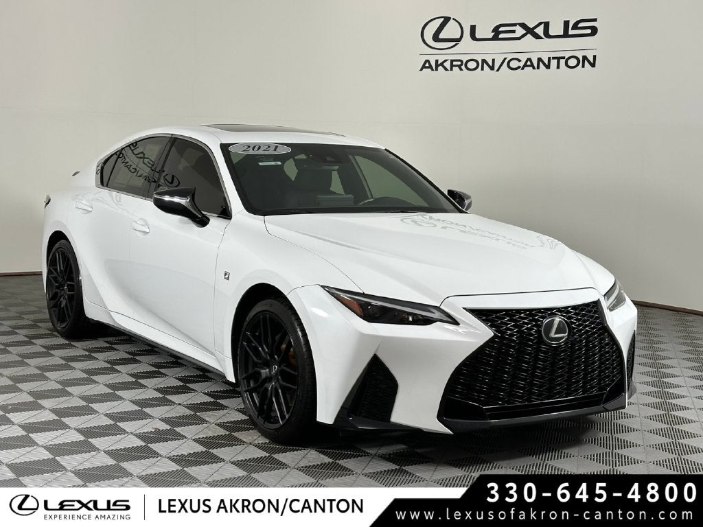 2021 Lexus IS