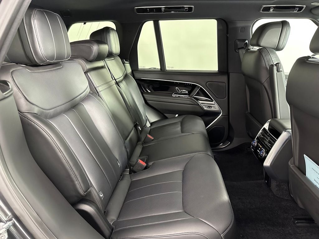 2024 Land Rover Range Rover SE