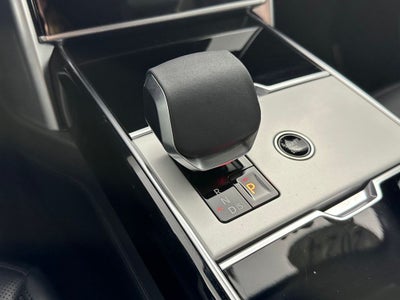2024 Land Rover Range Rover SE
