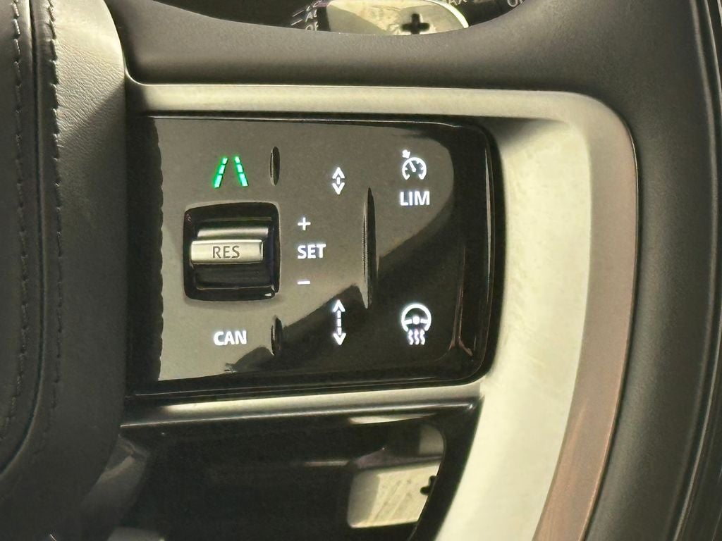 2024 Land Rover Range Rover SE