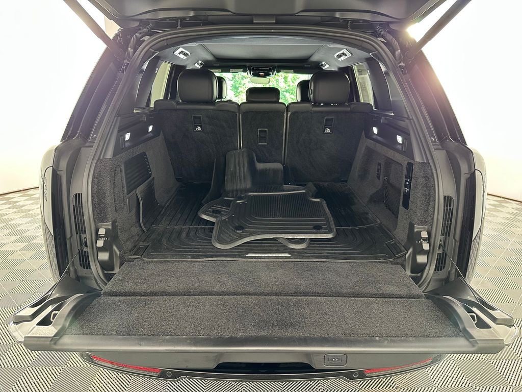 2024 Land Rover Range Rover SE