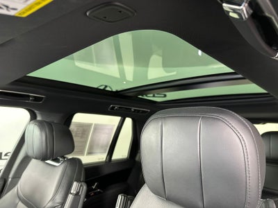 2024 Land Rover Range Rover SE