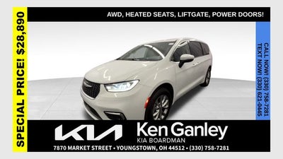 2023 Chrysler Pacifica Touring L