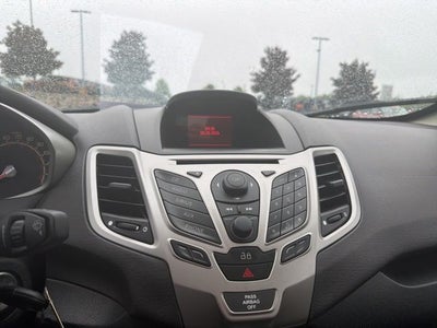 2013 Ford Fiesta SE