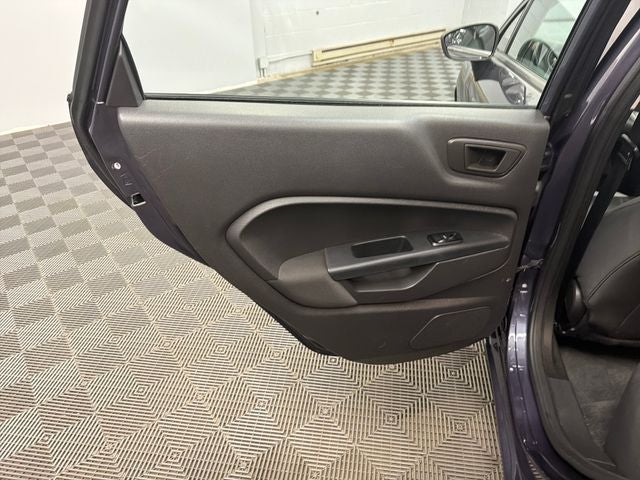 2013 Ford Fiesta SE