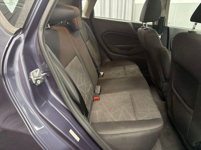 2013 Ford Fiesta SE