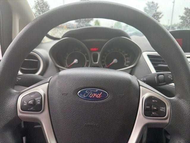 2013 Ford Fiesta SE
