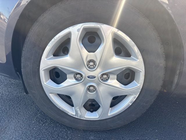 2013 Ford Fiesta SE