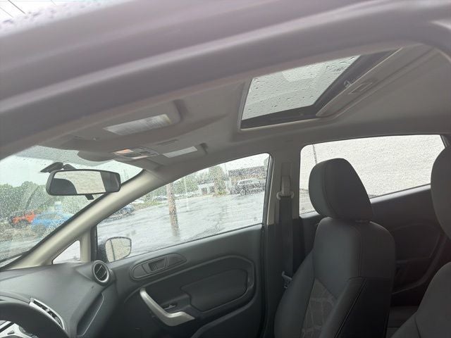 2013 Ford Fiesta SE