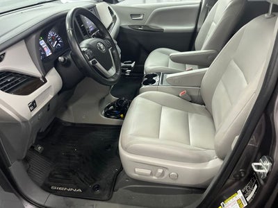 2020 Toyota Sienna XLE 8 Passenger