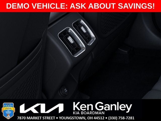 2025 Kia Sorento LX