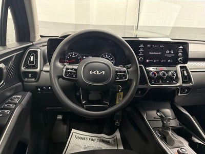 2023 Kia Sorento LX