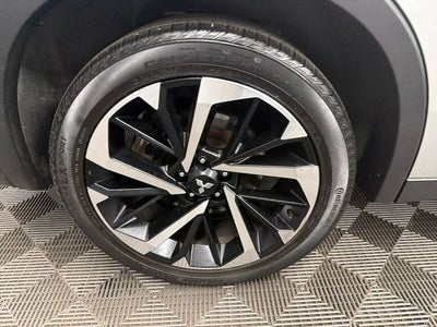 2022 Mitsubishi Outlander ES