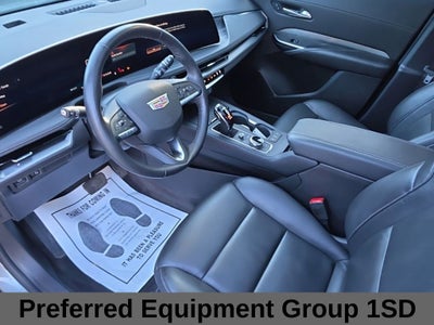2025 Cadillac XT4 Premium Luxury