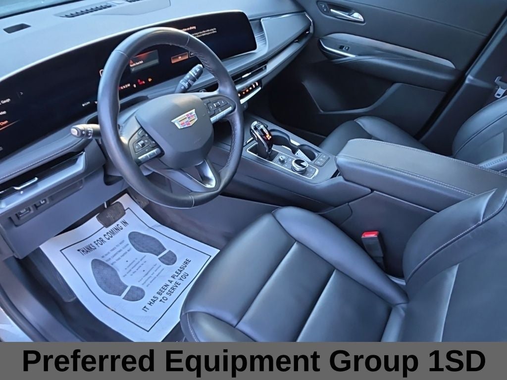 2025 Cadillac XT4 Premium Luxury