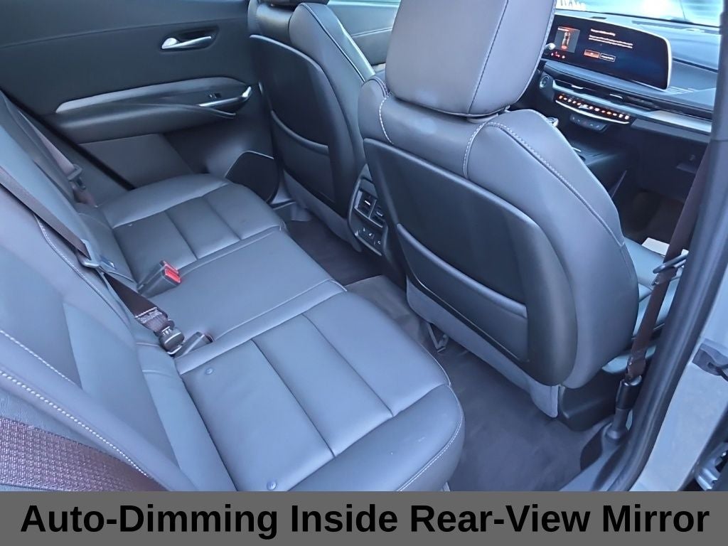 2025 Cadillac XT4 Premium Luxury