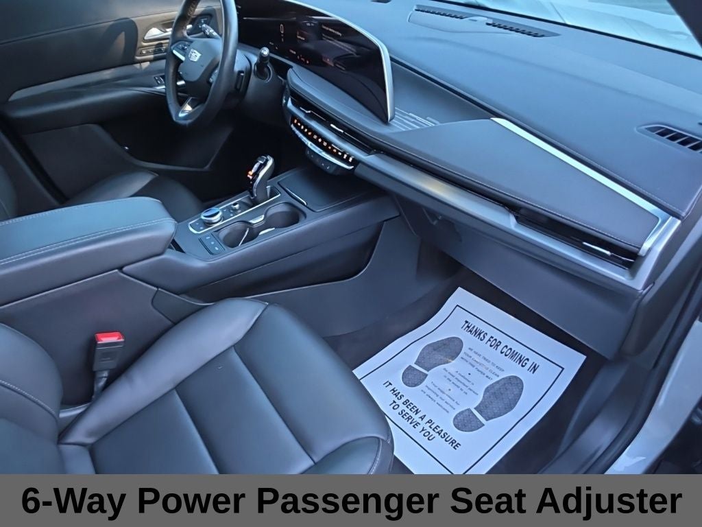 2025 Cadillac XT4 Premium Luxury