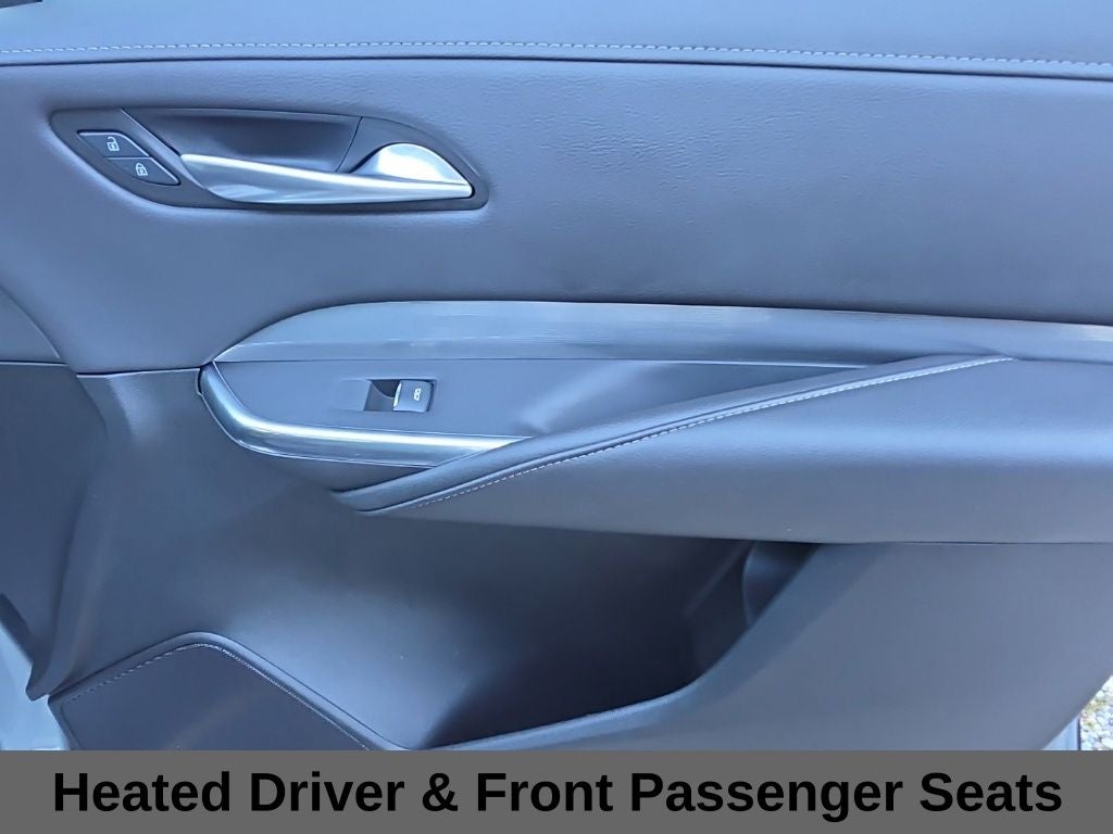 2025 Cadillac XT4 Premium Luxury