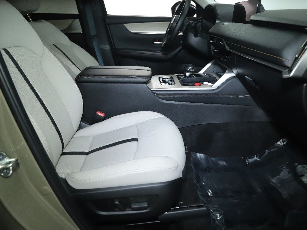 2025 Mazda Mazda CX-70 PHEV Premium Package